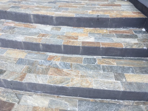 Плитка из Златолита Уральского для лестницы купить в Чувашской Республике