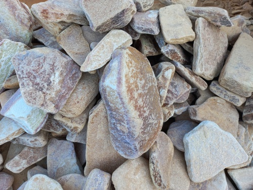 Златолит жёлтый, жёлто-зелёный глыбки и валуны для ланшафтного дизайна купить в Чувашской Республике