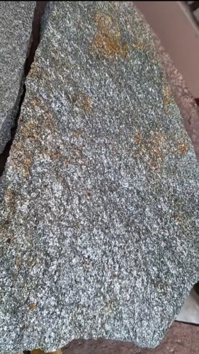 Плитняк златолит серебристый для цоколя, отмостки купить в Чувашской Республике