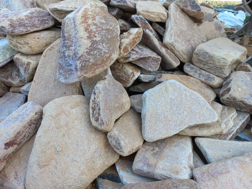 Златолит жёлтый, жёлто-зелёный глыбки и валуны для ланшафтного дизайна купить в Чувашской Республике