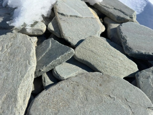 Плитняк златолит зелёный галтованный для цоколя купить в Чувашской Республике